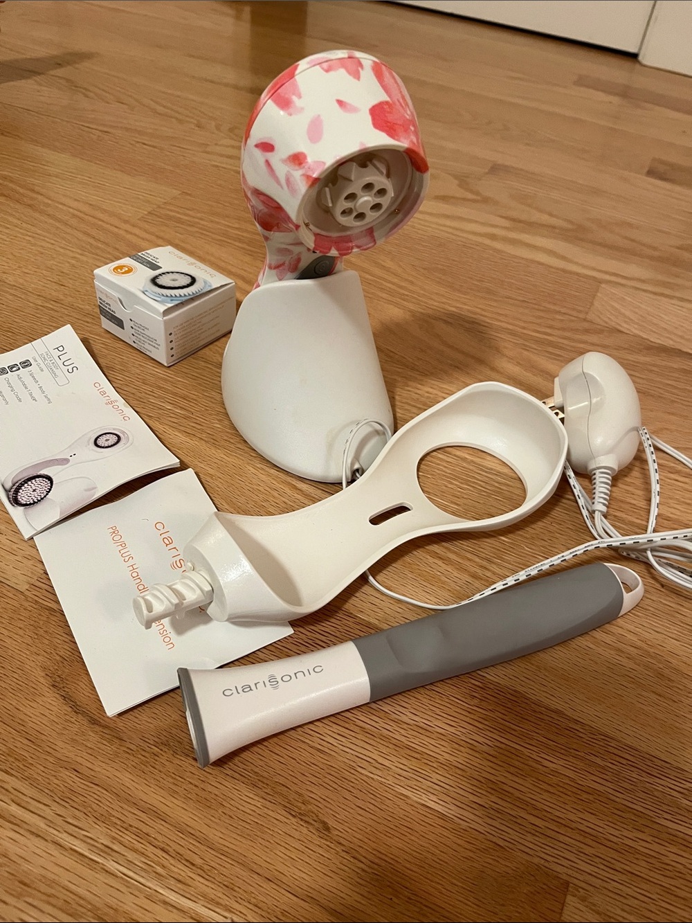 Clarisonic plus - Picture 3 of 3